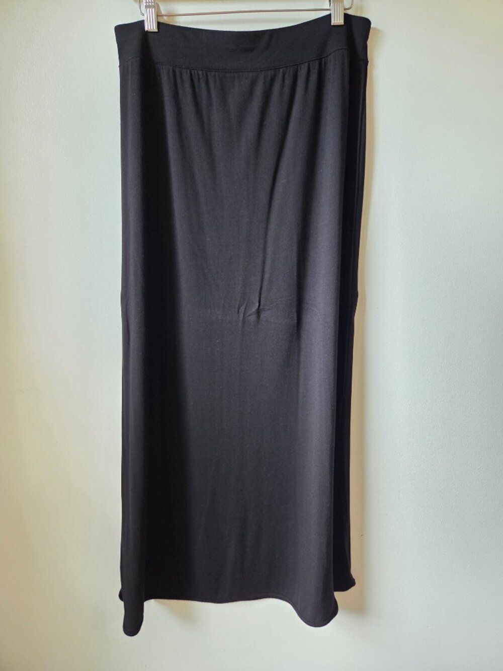 EUC ZENERGY BY CHICO'S BLACK MAXI SKIRT SLIT SIDES SIZE 1 / M WOMENS